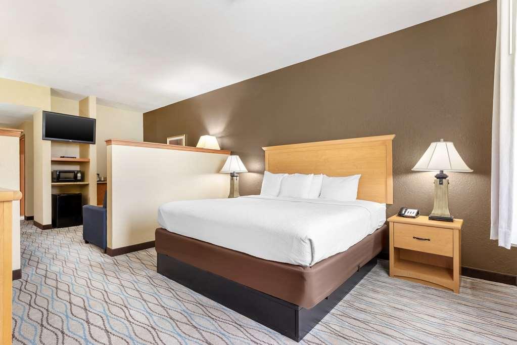 Best Western Locust Grove Inn & Suites Room photo