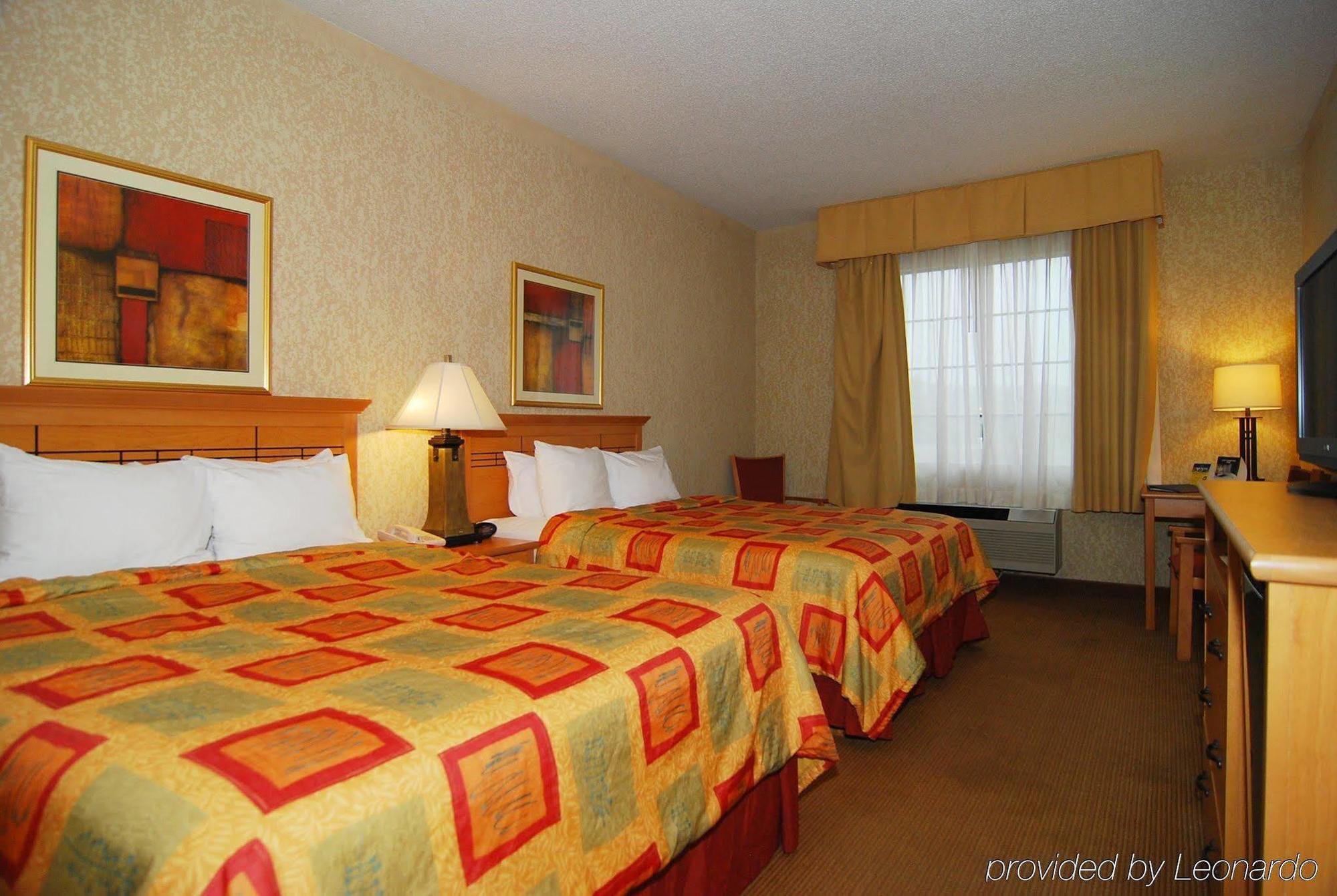 Best Western Locust Grove Inn & Suites Exterior photo