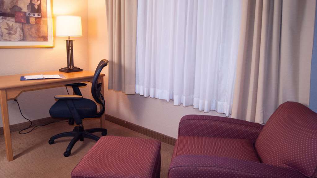 Best Western Locust Grove Inn & Suites Room photo